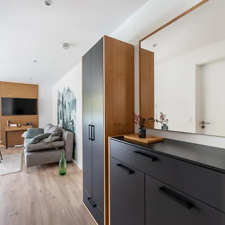 Luxuswohnung Traumblick - Neubau 2023 شقة